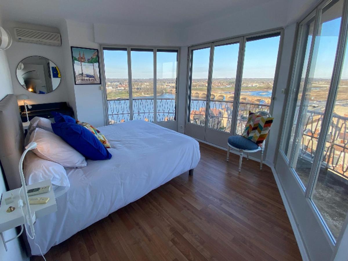 Appartement Panoramique Au Centre De Moulins Avec Terrasse, 2 Chambres, Et Equipements Modernes - Fr-1-489-412 Bagian luar foto