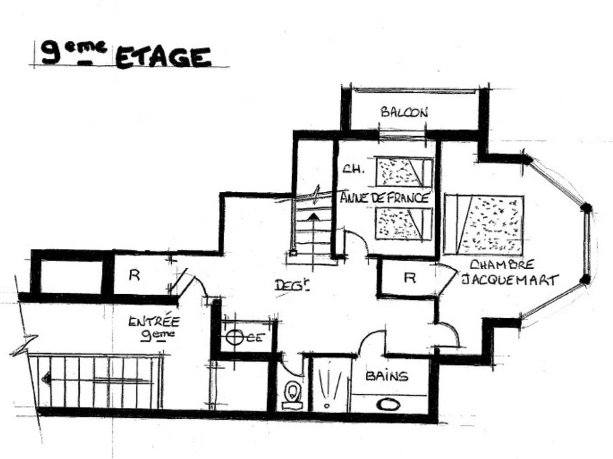 Appartement Panoramique Au Centre De Moulins Avec Terrasse, 2 Chambres, Et Equipements Modernes - Fr-1-489-412 Bagian luar foto